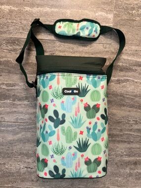 Cool2Go Succulent Cactus Print Insulated Bottle Bag